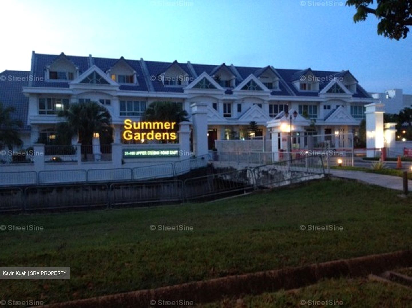 Summer Gardens (D16), Terrace #558833891